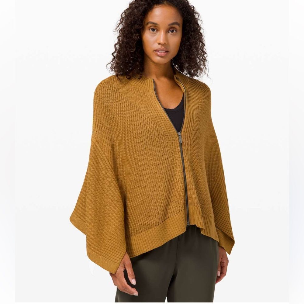 Lululemon Softer Still Wrap
Spiced Bronze